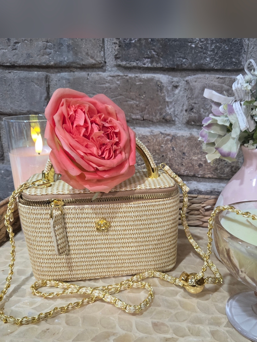 Woven Straw Crossbody Bag with Gold Chain - Cream